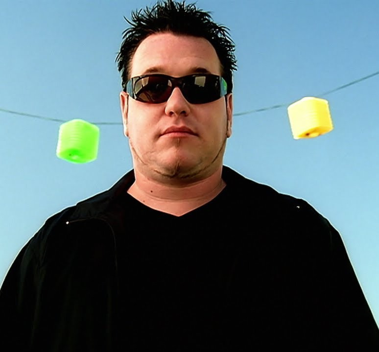  Smash Mouth    -  Daily